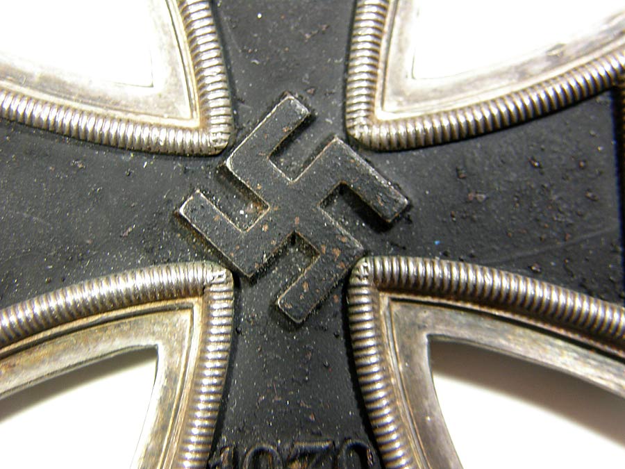Insignia set from Prinz Eugen uniform