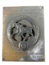 plaque is for the training of horses