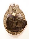 MINT Army / Waffen SS Panzer Assault 25 Engagements badge , unmarked ( RK)