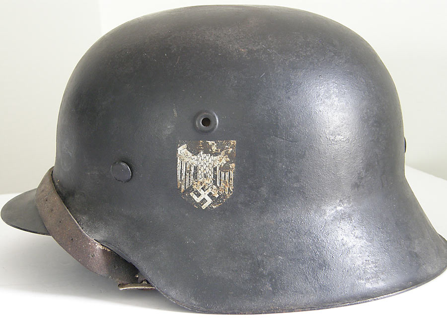 German WWII M42 Steel Helmet Stahlhelm 42- Extra Large Size – International  Military Antiques